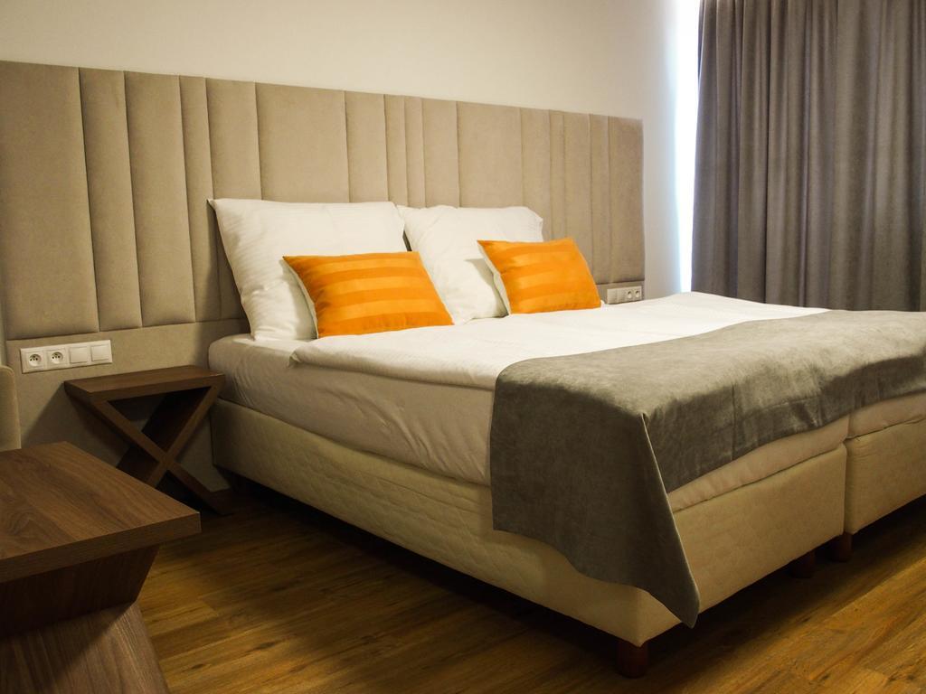 Hotel Victoria Martin Luaran gambar